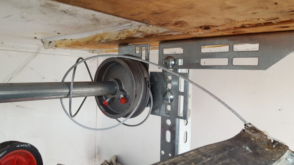  Garage Door Cable Broke for Small Space