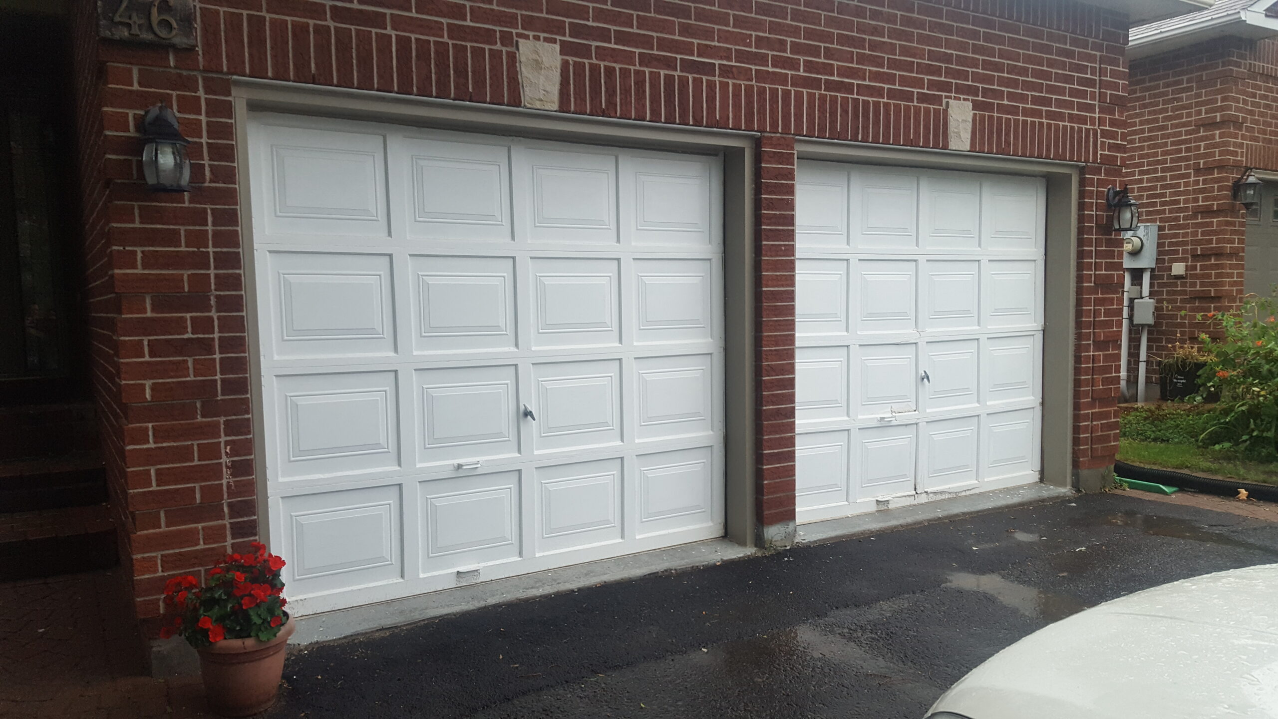 Ottawa garage door experts